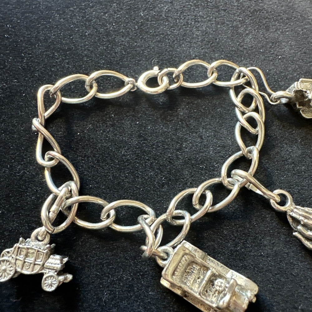 Vtg Silver Charm Bracelet With Antique Cars - Picture 7 of 8